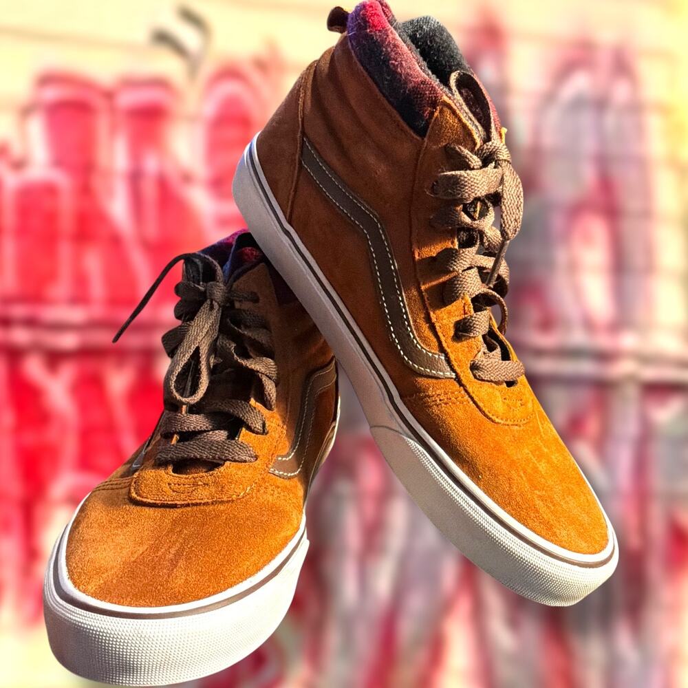 Men's 9 VANS Sk8-hi MTE Winter Brown Leather And Plaid Mid Skater Sneakers EUC